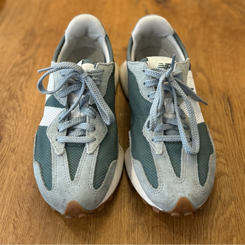 New Balance 327 Sneakers
